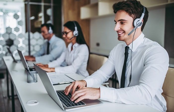 5 Advantages Of Call Center Outsourcing